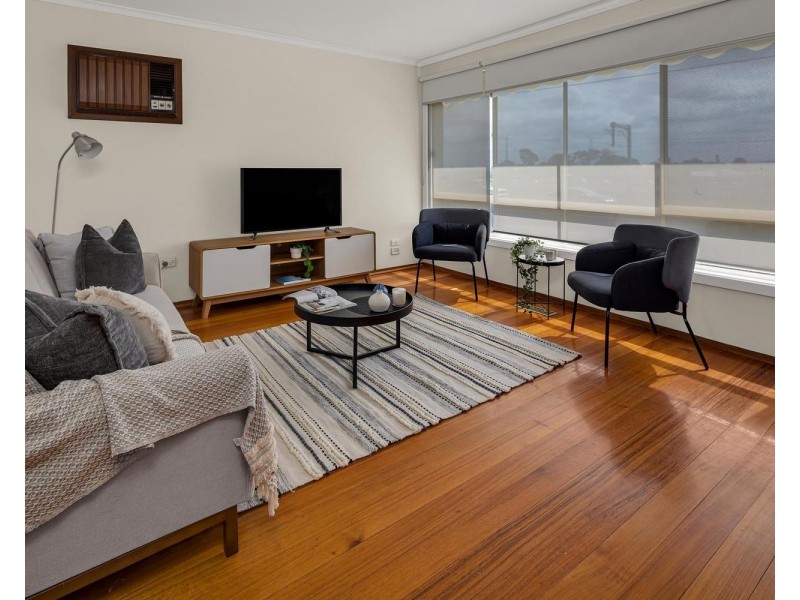 64 Longford Crescent, Coolaroo VIC 3048