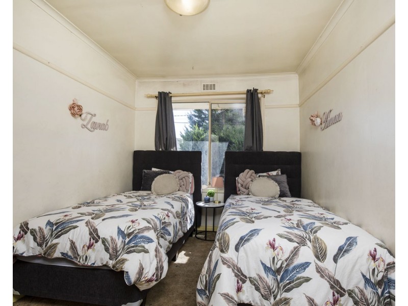 33 Bindi Street, Glenroy VIC 3046