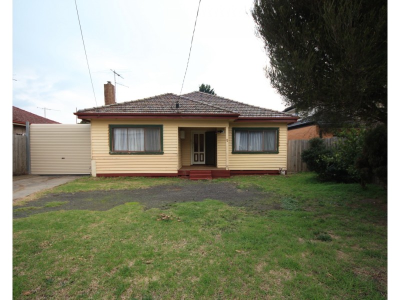 76 Plumpton Avenue, Glenroy VIC 3046