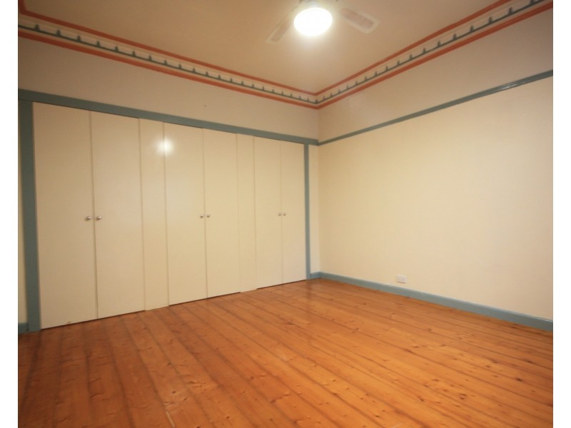 76 Plumpton Avenue, Glenroy VIC 3046