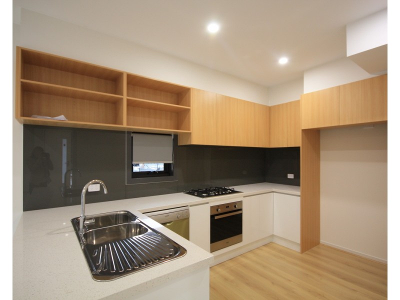 1/10 LANGTON Street, Glenroy VIC 3046