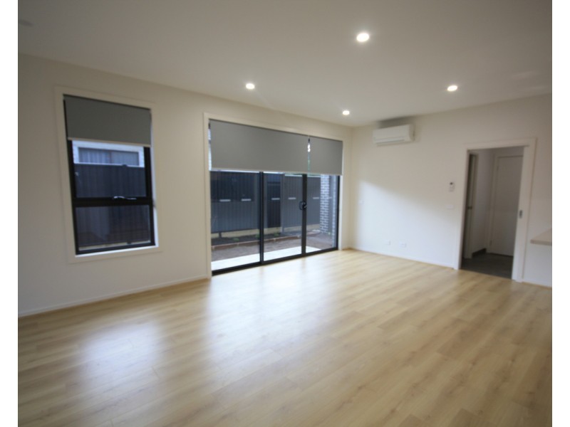 1/10 LANGTON Street, Glenroy VIC 3046