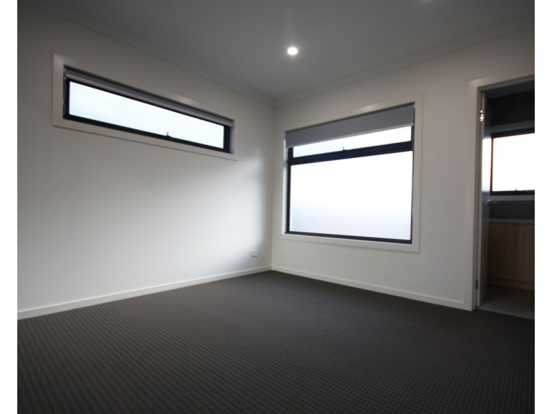 3/10 Langton Street, Glenroy VIC 3046