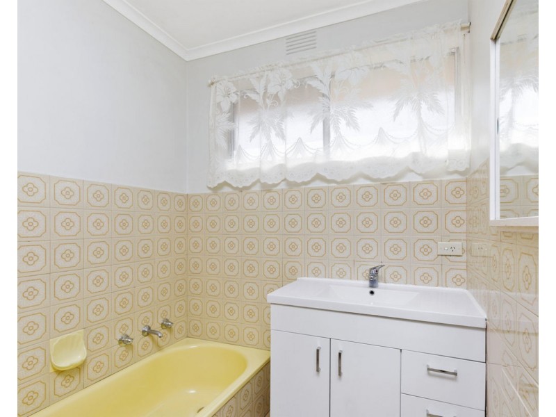 1 Leeds Place, Campbellfield VIC 3061