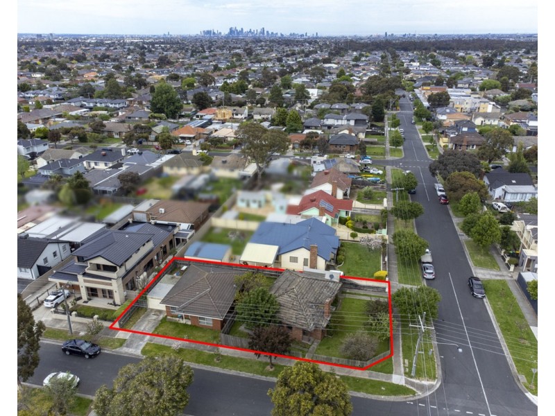 124 Justin Avenue, Glenroy VIC 3046