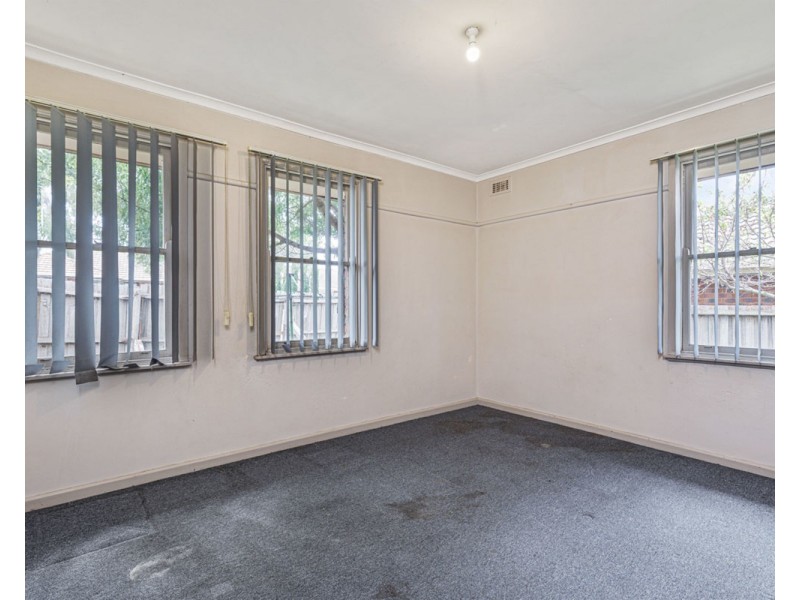 124 Justin Avenue, Glenroy VIC 3046