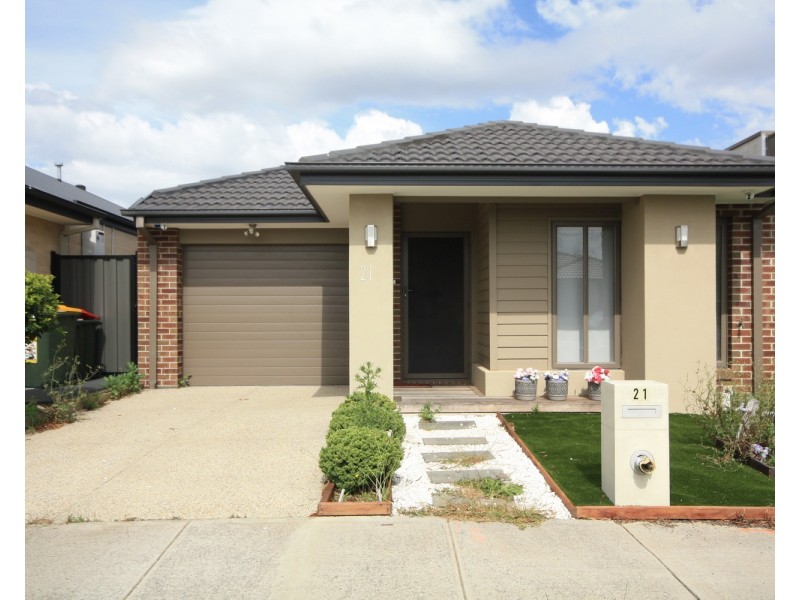 21 Muskwood Drive, Mickleham VIC 3064