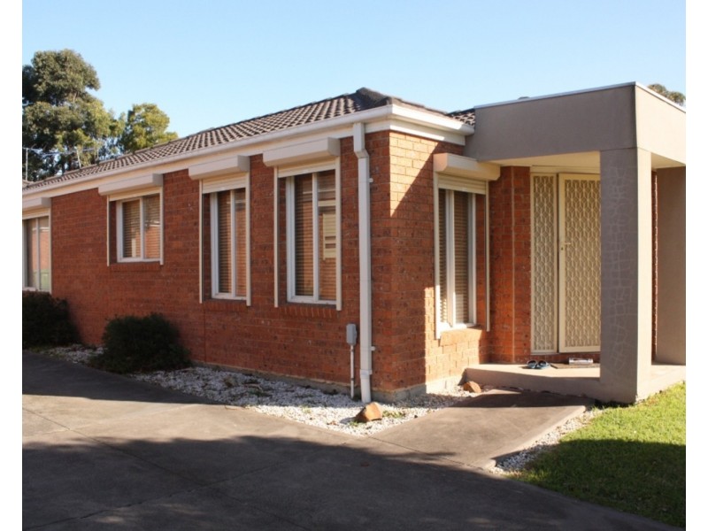 1/4-8 Mladen Court, Coolaroo VIC 3048