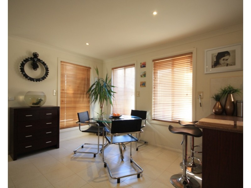 1/4-8 Mladen Court, Coolaroo VIC 3048