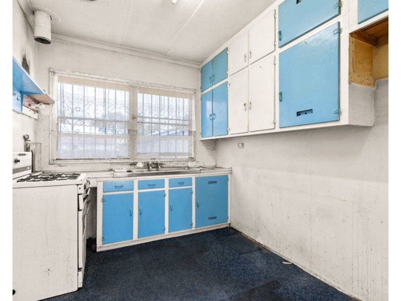 43 Morwell Crescent, Dallas VIC 3047