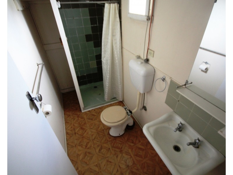 13 Moss Court, Glenroy VIC 3046