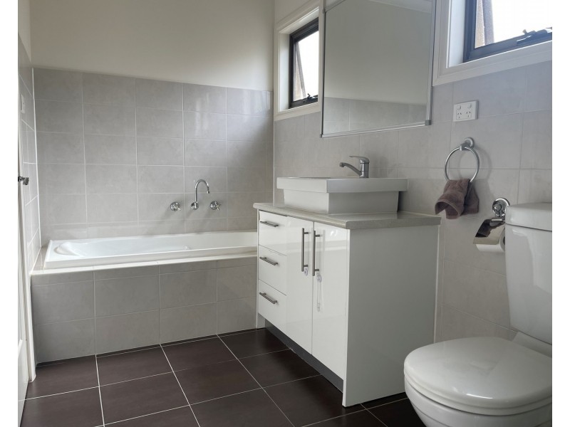 1B Barwon Street, Glenroy VIC 3046