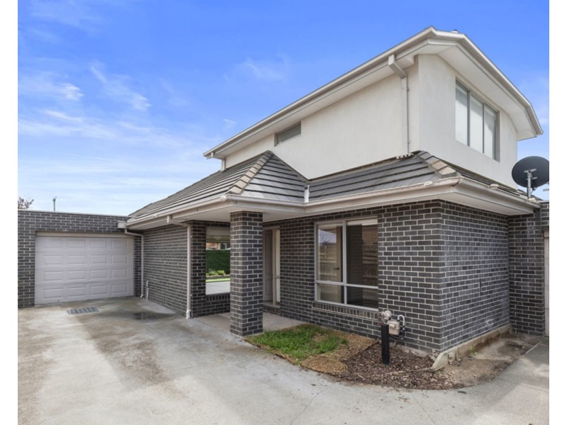 2/61 Maude Avenue, Glenroy VIC 3046