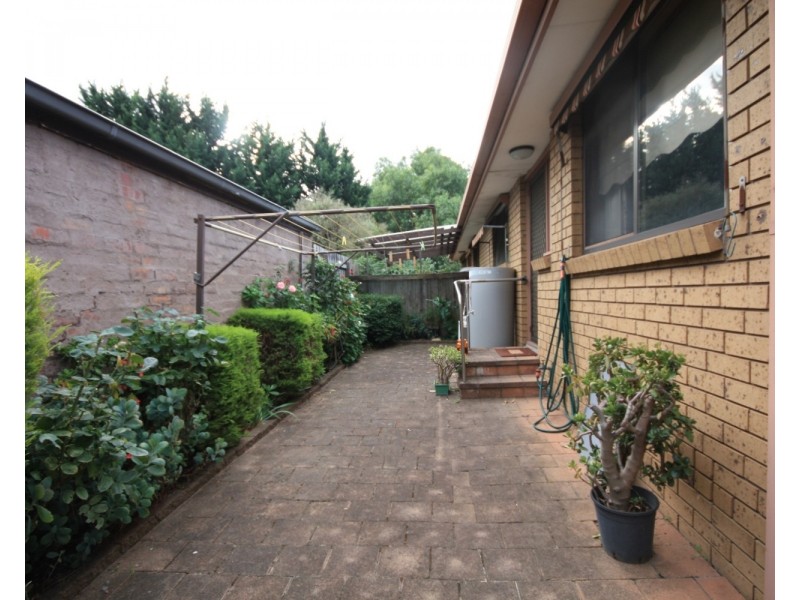 3/8 George Street, Glenroy VIC 3046