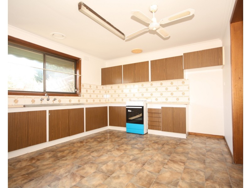 3/8 George Street, Glenroy VIC 3046