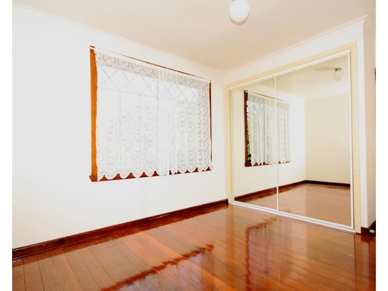 26 Sunset Boulevard, Jacana VIC 3047