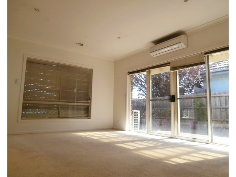 1/180 Glenroy Road, Glenroy VIC 3046