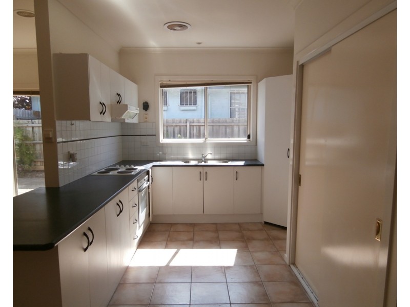 1/180 Glenroy Road, Glenroy VIC 3046