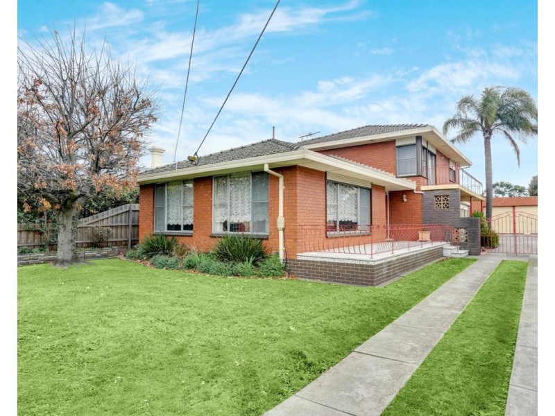32 Finchley Avenue, Glenroy VIC 3046