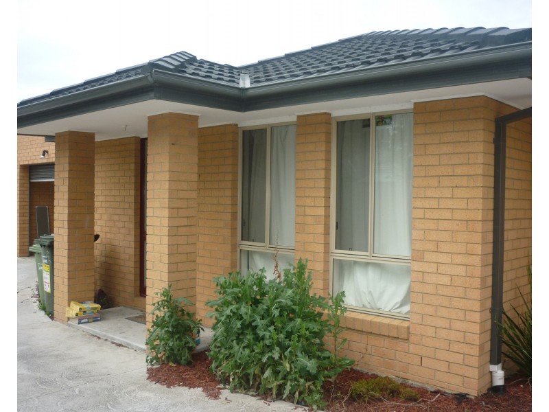 2/6 Ortolan Avenue, Broadmeadows VIC 3047