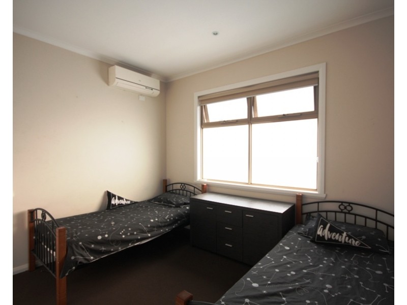 1/15 Newton Street, Glenroy VIC 3046