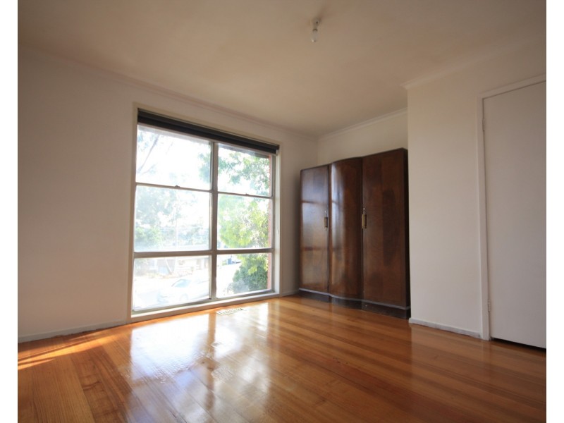 2 Rose Court, Jacana VIC 3047