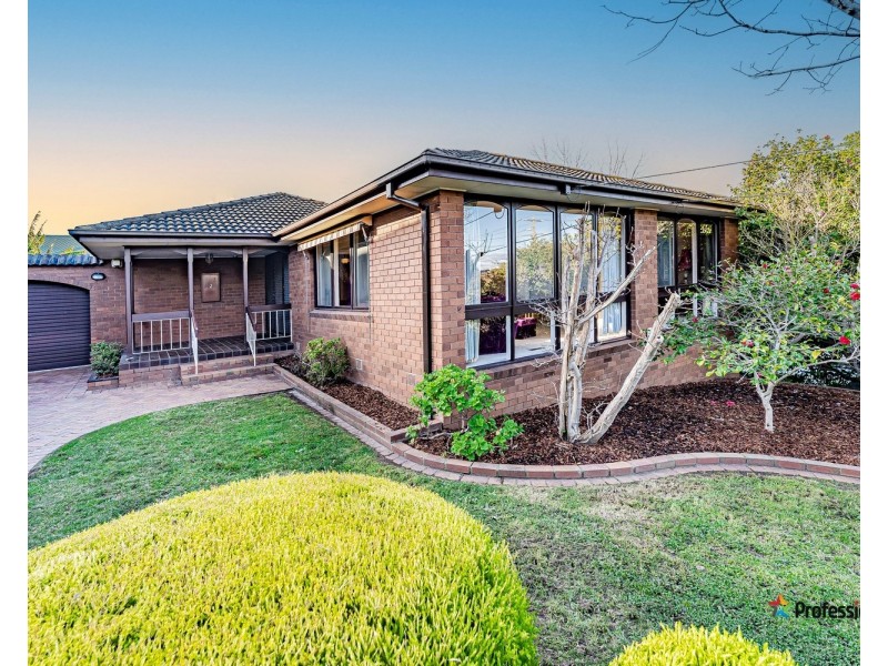2 Endeavour Crescent, Westmeadows VIC 3049