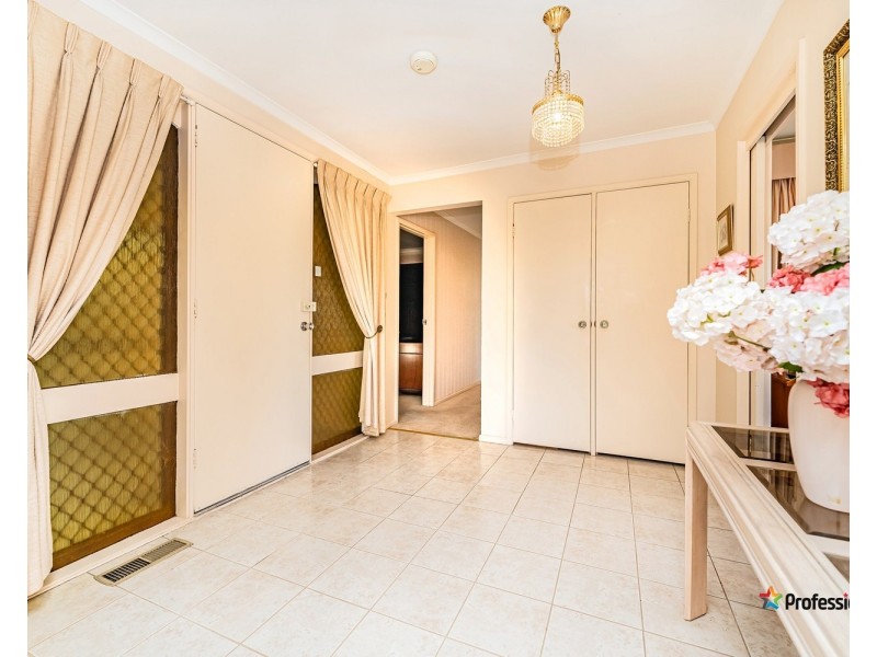 2 Endeavour Crescent, Westmeadows VIC 3049