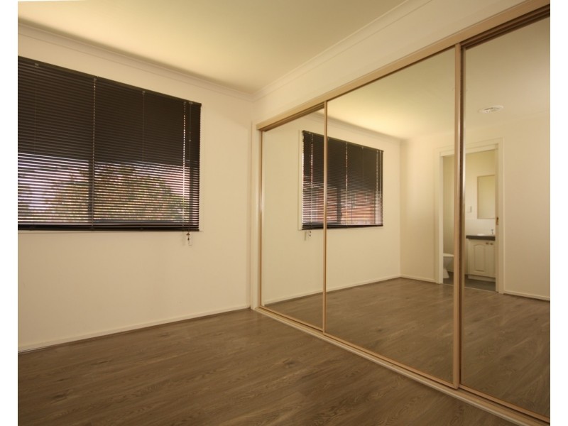 2 Linden Close, Meadow Heights VIC 3048