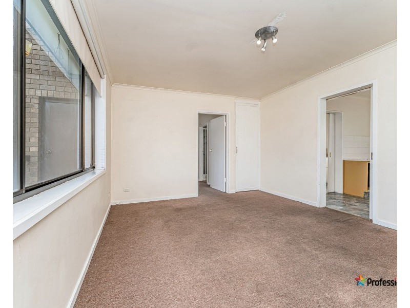 13/2-6 Chapman Avenue, Glenroy VIC 3046