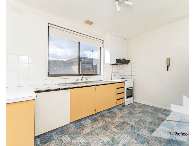 13/2-6 Chapman Avenue, Glenroy VIC 3046