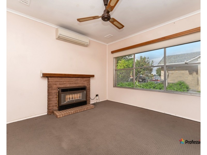 35 Bliburg Street, Jacana VIC 3047