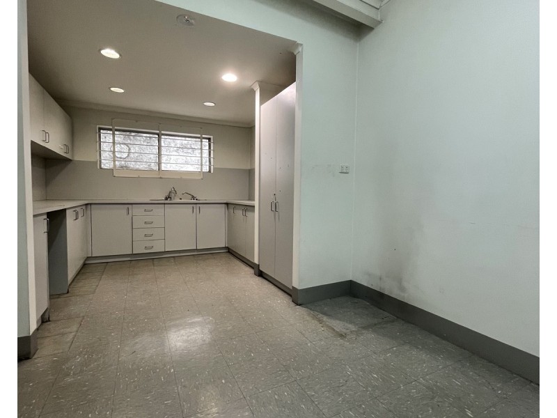 812 Pascoe Vale Road, Glenroy VIC 3046