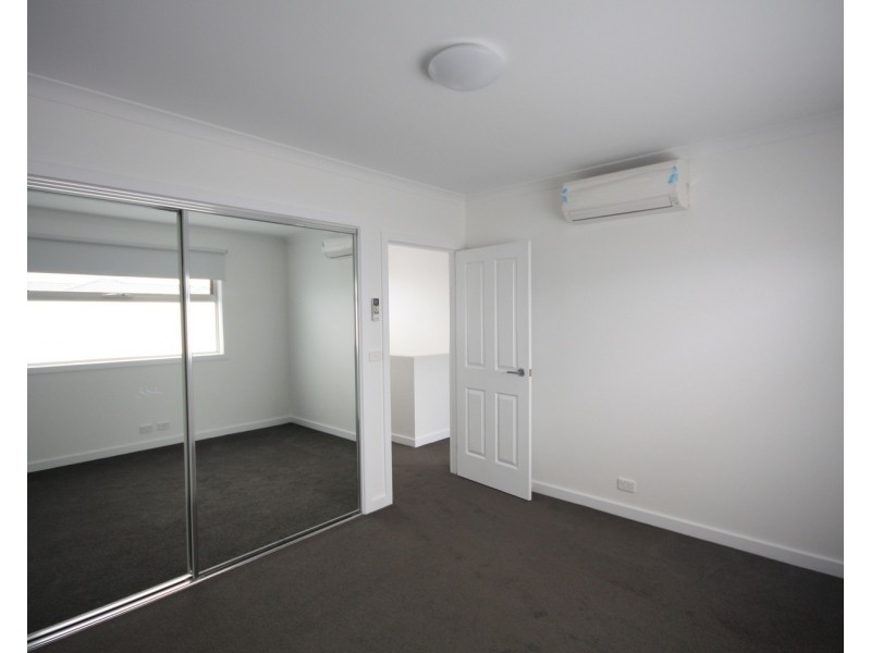 2/66 Belair Avenue, Glenroy VIC 3046