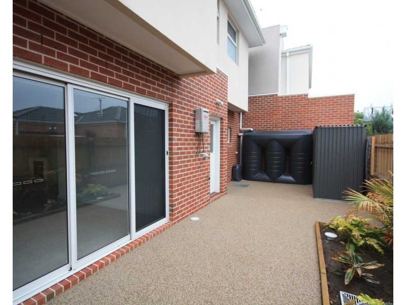 2/66 Belair Avenue, Glenroy VIC 3046