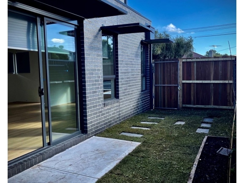 1/10 LANGTON Street, Glenroy VIC 3046