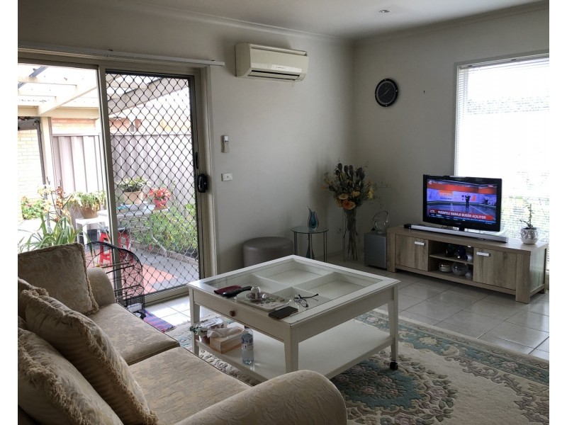 49A Station Road, Oak Park VIC 3046