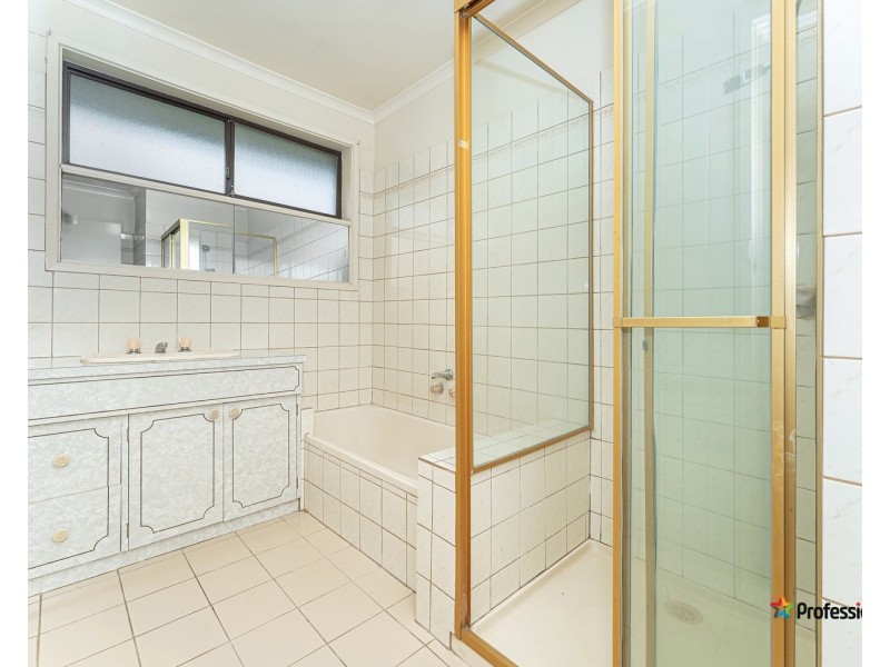 362  Camp Road, Broadmeadows VIC 3047