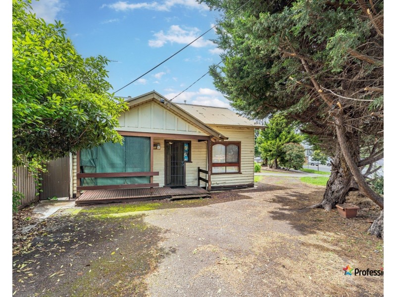 362  Camp Road, Broadmeadows VIC 3047