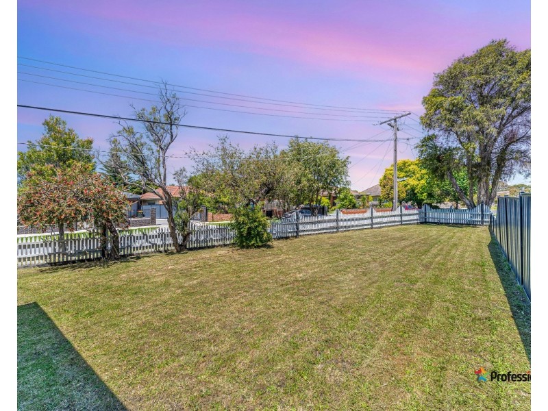 2 Milton Street, Glenroy VIC 3046