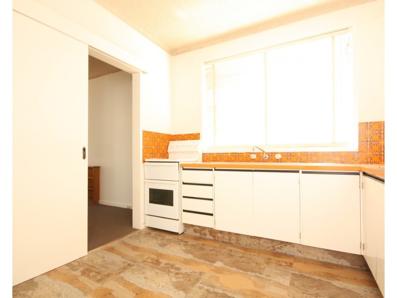 6/2-4 CHAPMAN Avenue, Glenroy VIC 3046