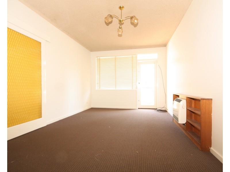 6/2-4 CHAPMAN Avenue, Glenroy VIC 3046