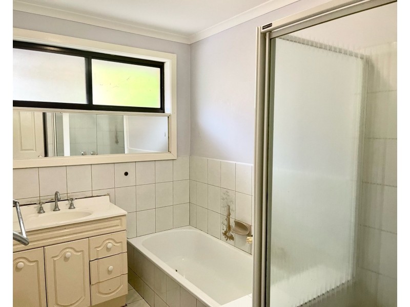 1/67 Shankland Boulevard, Meadow Heights VIC 3048