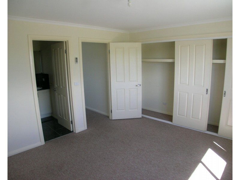 3/42 Jersey Street, Coburg VIC 3058