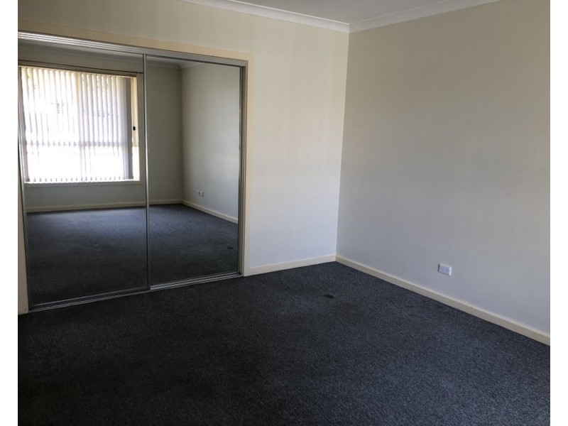 2/30 Anselm Grove, Glenroy VIC 3046