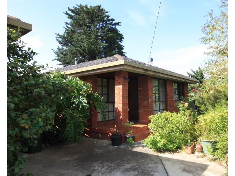 2/12 Augustine Terrace, Glenroy VIC 3046