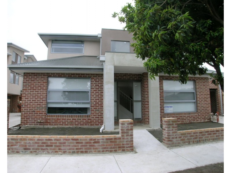 9/2 McKerchar Street, Glenroy VIC 3046