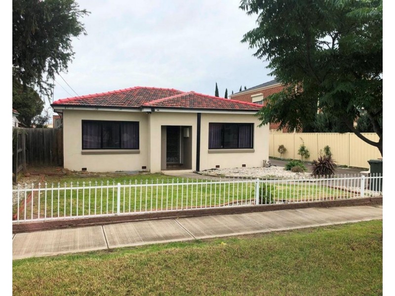 1/45 Westmoreland Road, Sunshine North VIC 3020