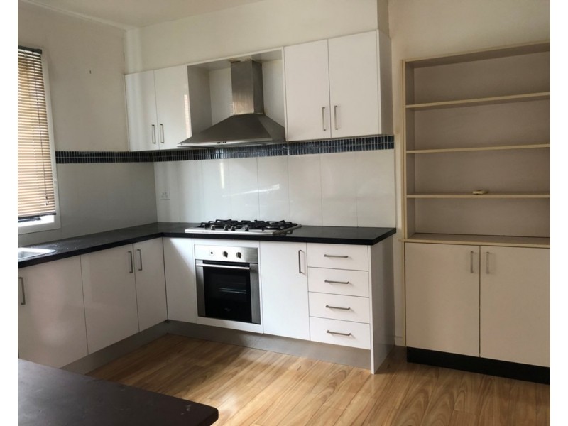 1/45 Westmoreland Road, Sunshine North VIC 3020