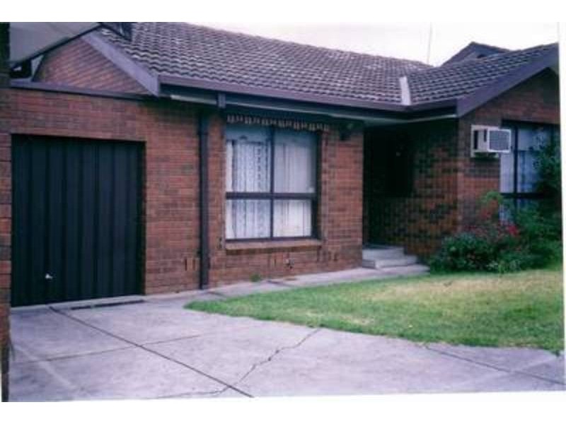 02/08 Prospect Street, Glenroy VIC 3046